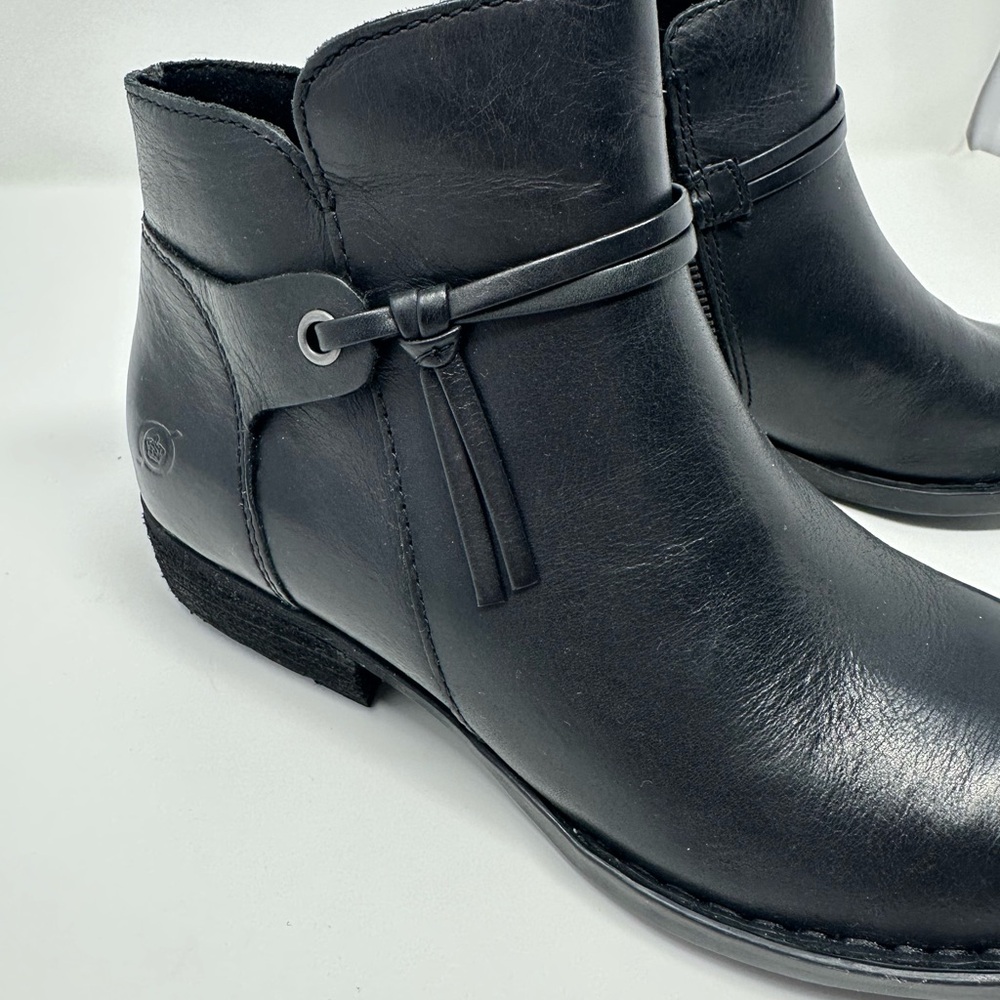 Born Kimmie Ankle Boot - Picture 2 of 7